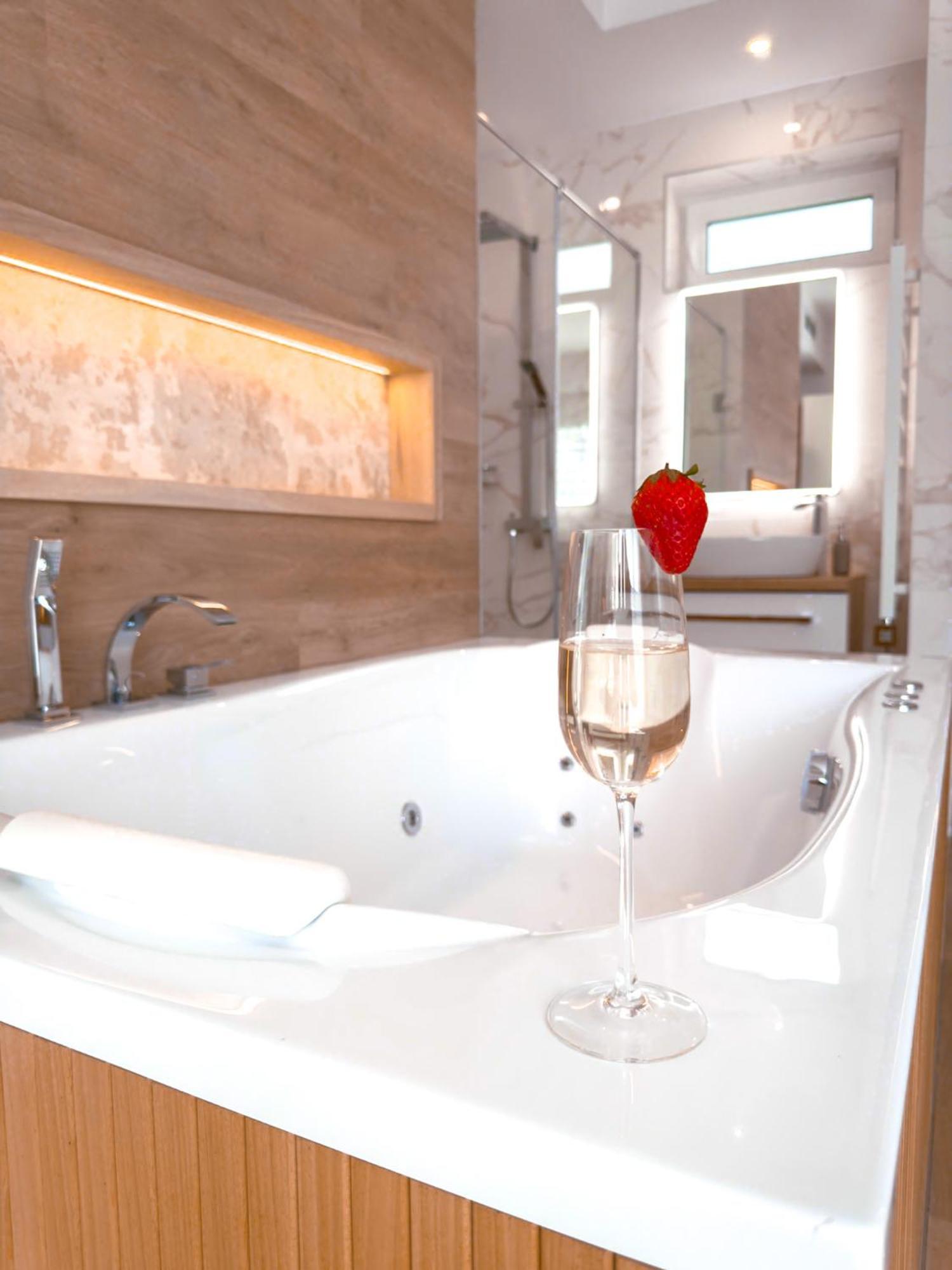 Twin Premium Apartman Tihany Εξωτερικό φωτογραφία